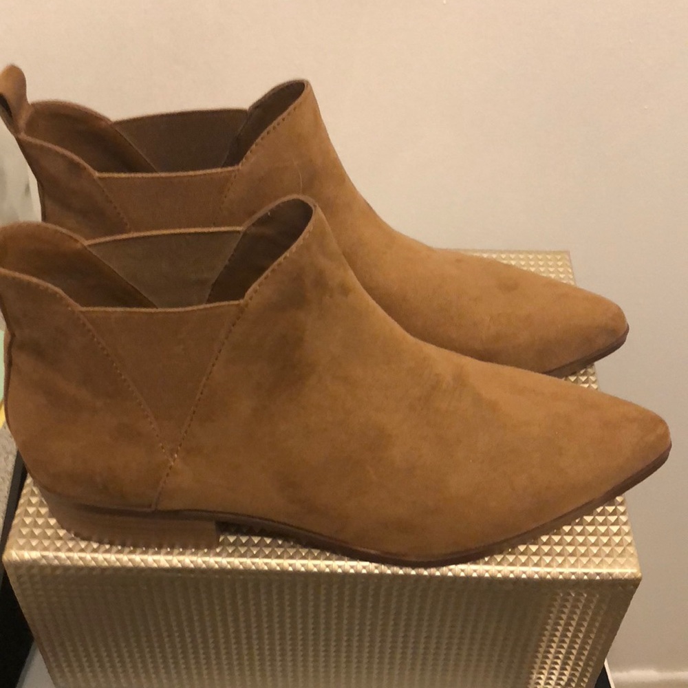 Forever 21 ankle booties